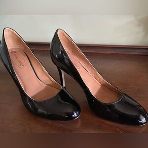 Corso Como black patent heels. Size 8